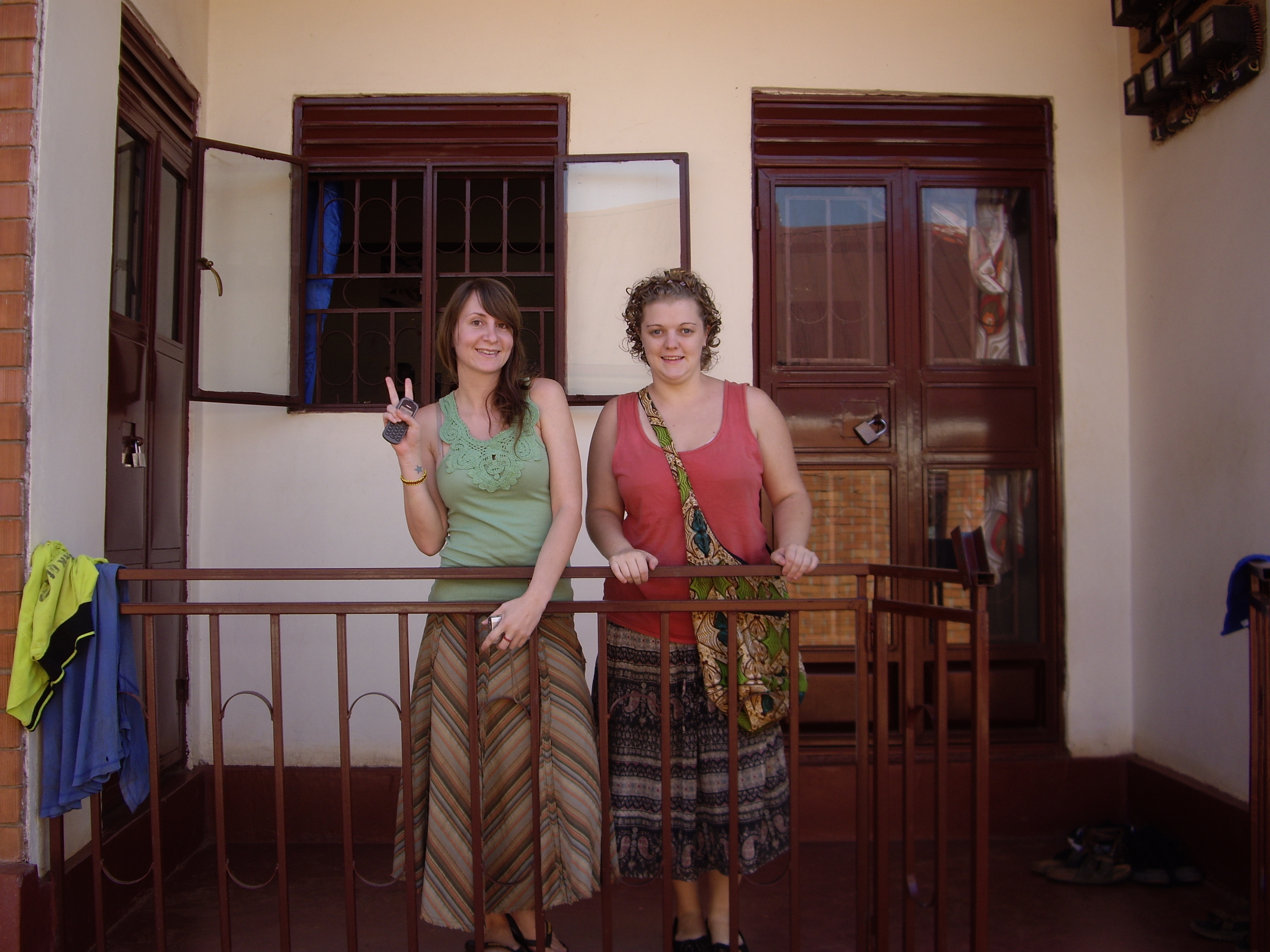 Palms Australia volunteers Elly and Andy in Uganda