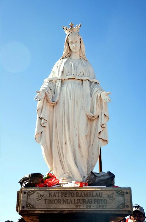 Our Lady of Ramelau statue